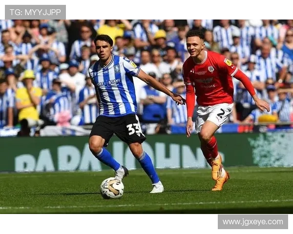 巴恩斯利俱乐部宣布主帅调整球队积极备战新赛季英甲联赛