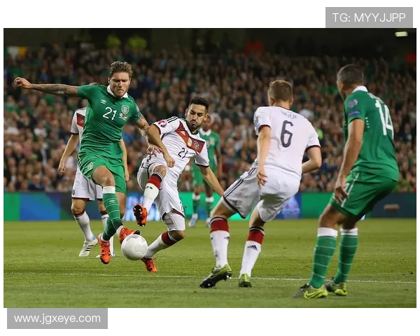 诺丁汉森林足球俱乐部历史辉煌与挑战并存的传奇之路