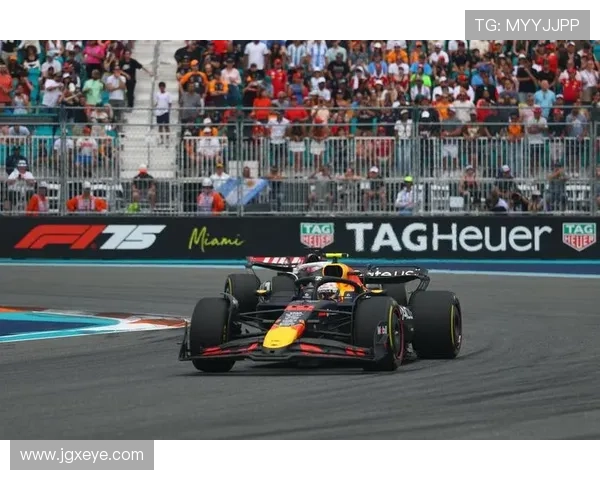 F1新赛季风云再起车队博弈升级冠军悬念加剧技术规则变革引关注