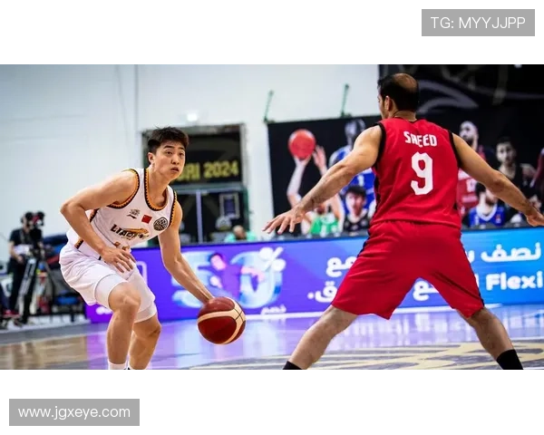 中国男篮新帅首秀告捷年轻阵容展现冲击奥运新希望备战亚洲杯赛事