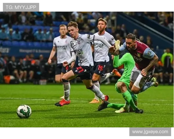 从海边到赛场布莱克浦俱乐部百年沉浮与复兴之路的足球传奇故事