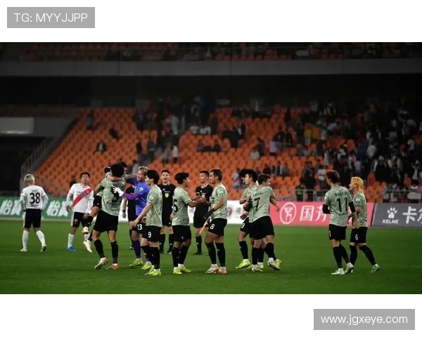 国家队迎来关键战役年轻球员爆发助力赛季新突破引发球迷热议